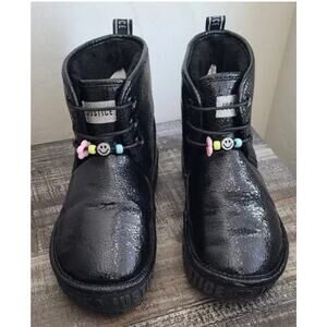 New girls Justice boots